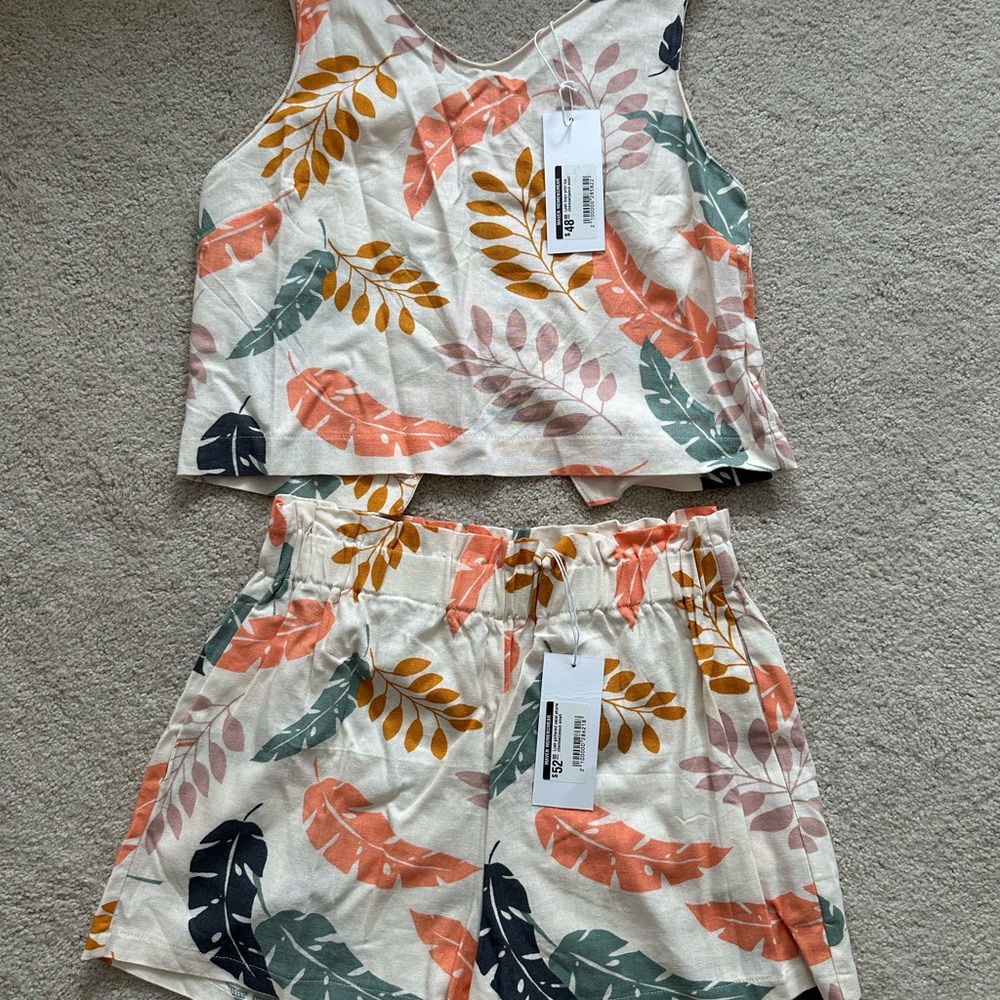 Colorful Leaf Print Tank and Shorts Set